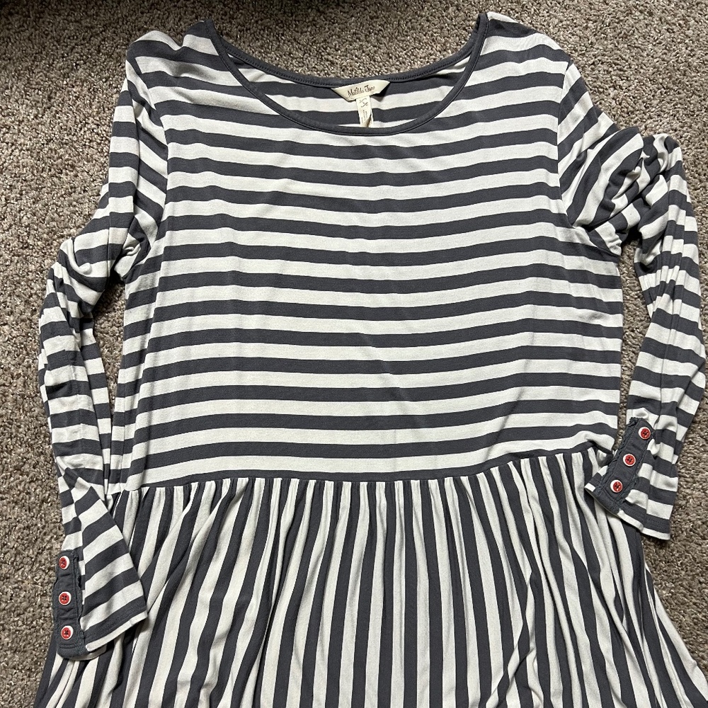 Size L Matilda Jane peplum top